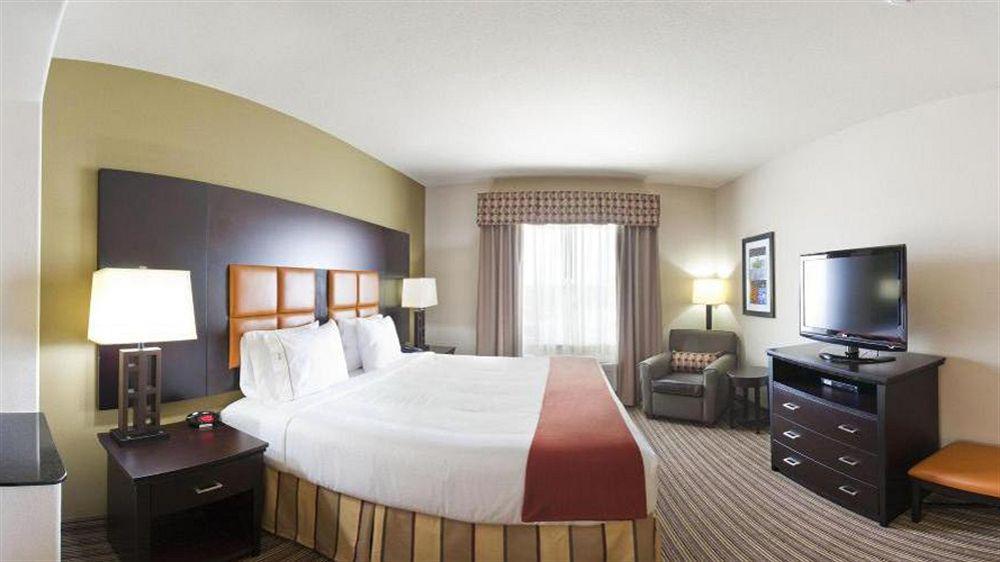 Holiday Inn Express Hotel & Suites Dallas West By Ihg Exterior photo