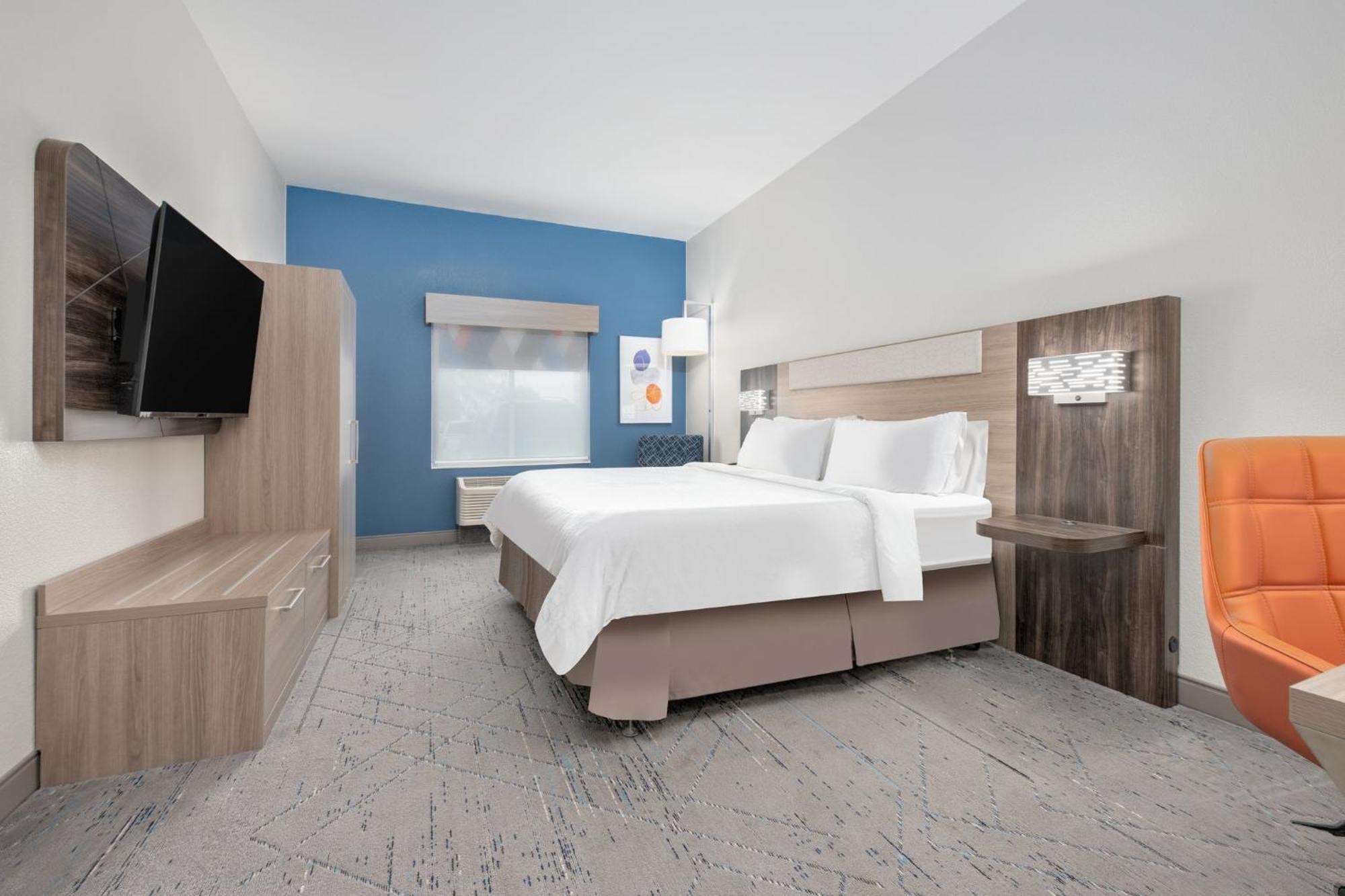 Holiday Inn Express Hotel & Suites Dallas West By Ihg Exterior photo