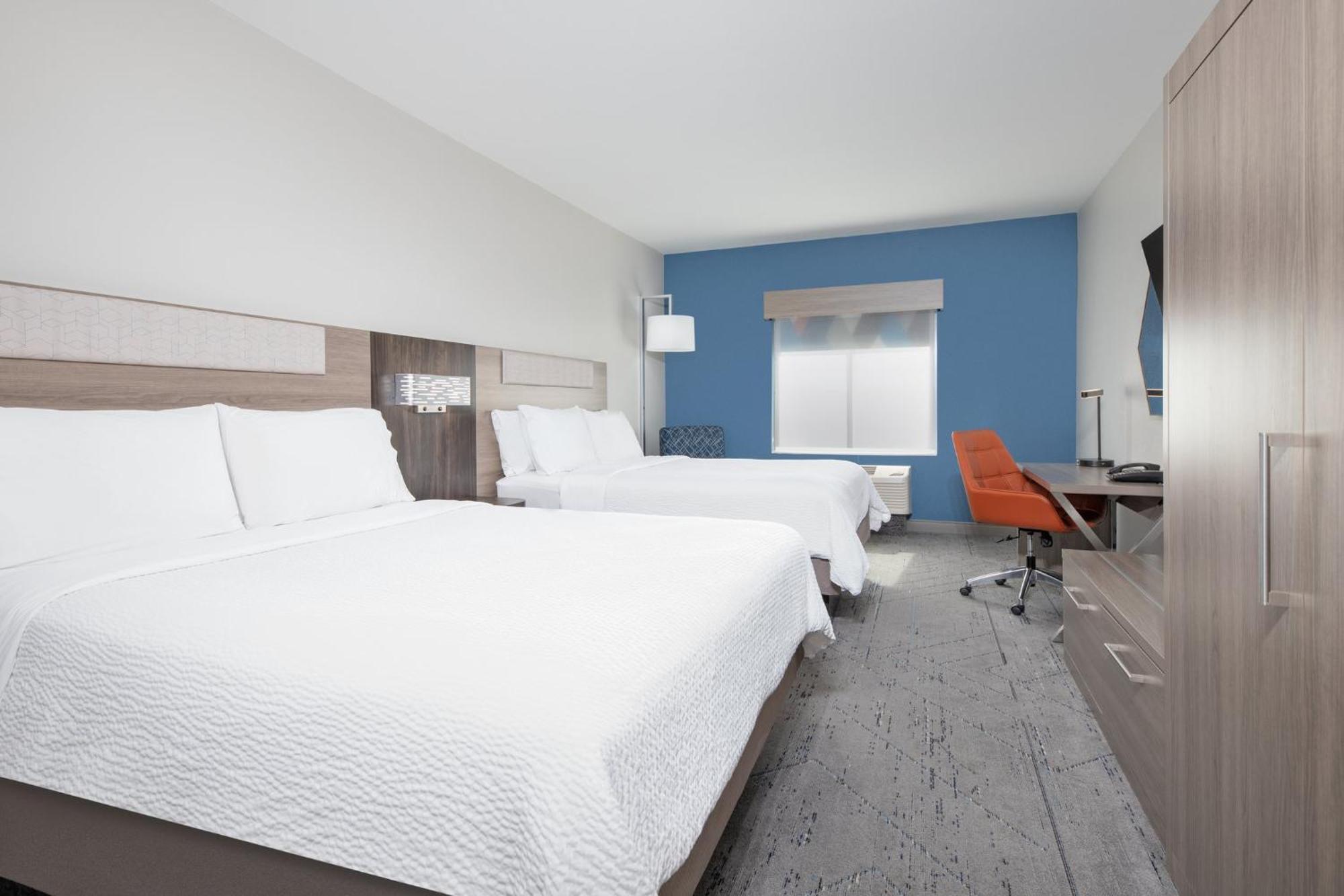 Holiday Inn Express Hotel & Suites Dallas West By Ihg Exterior photo