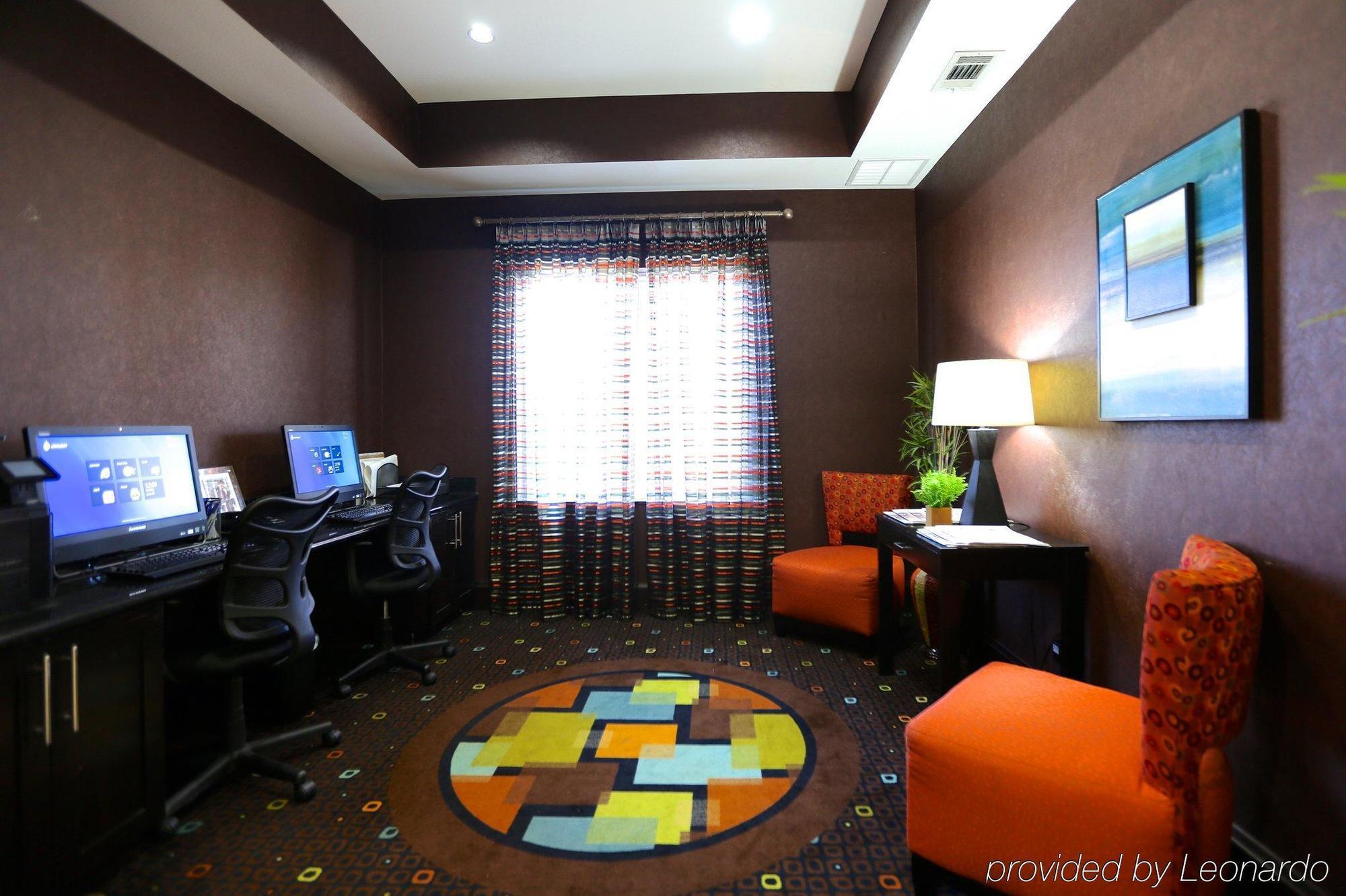 Holiday Inn Express Hotel & Suites Dallas West By Ihg Exterior photo